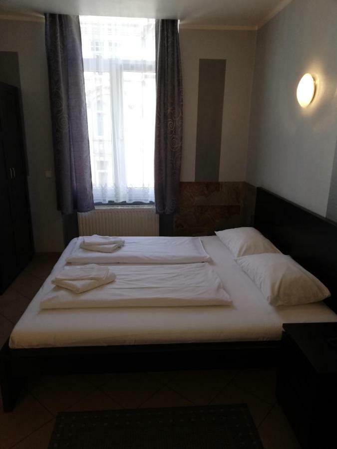 Angel Hotel Frankfurt am Main Exterior foto
